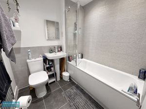 Bathroom- click for photo gallery